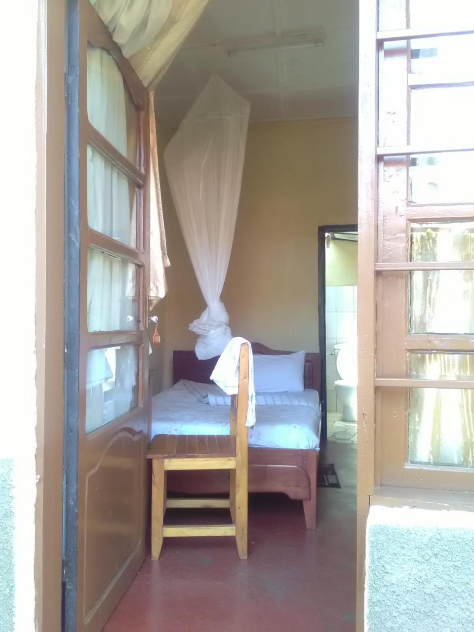 Gloria Motel Cyangugu Zewnętrze zdjęcie