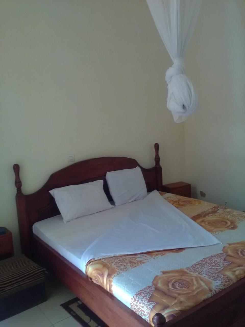 Gloria Motel Cyangugu Zewnętrze zdjęcie