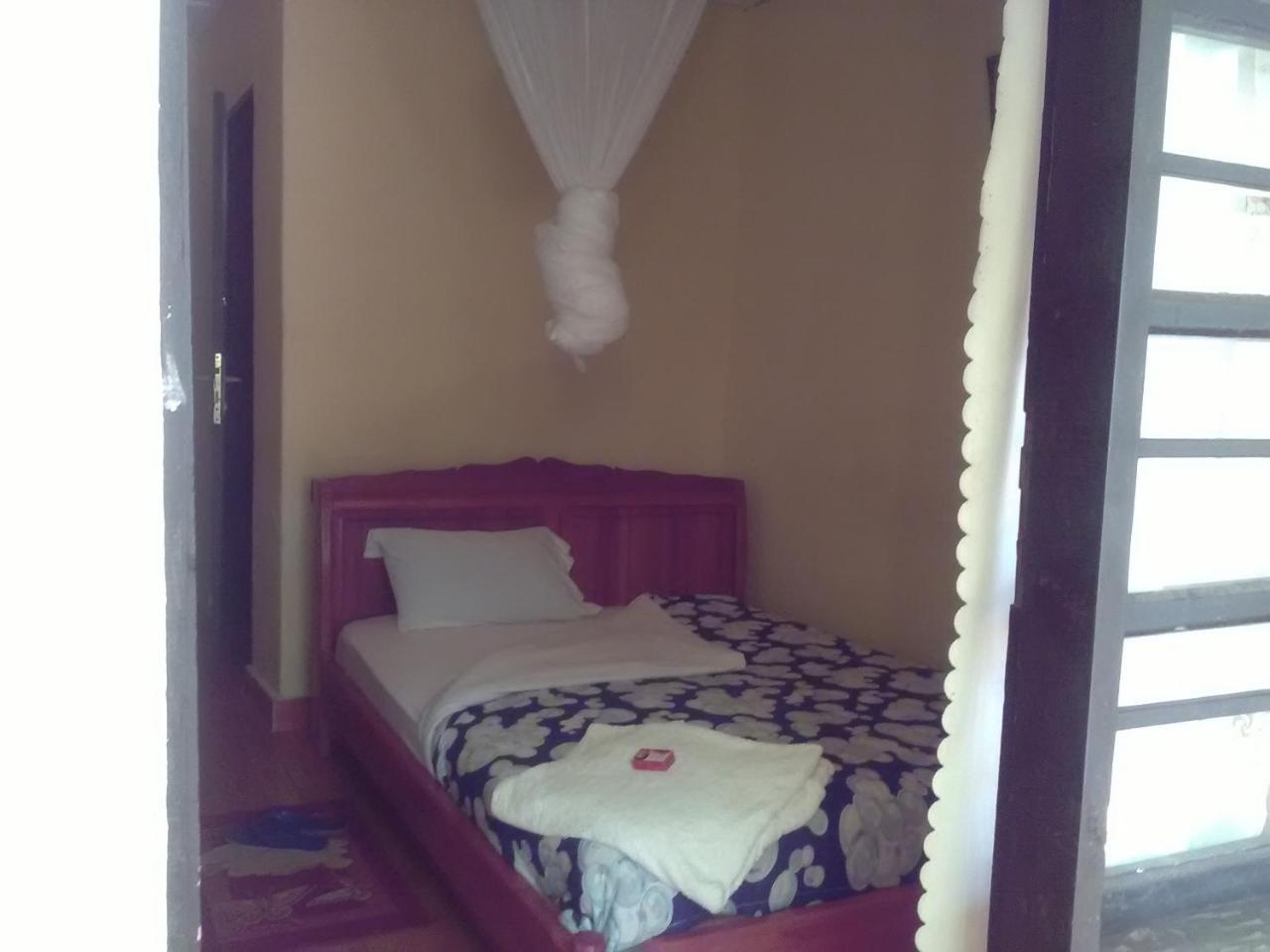 Gloria Motel Cyangugu Zewnętrze zdjęcie